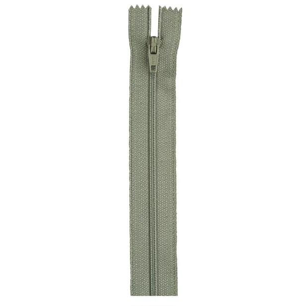 22-inch Polyester Zipper F72-22