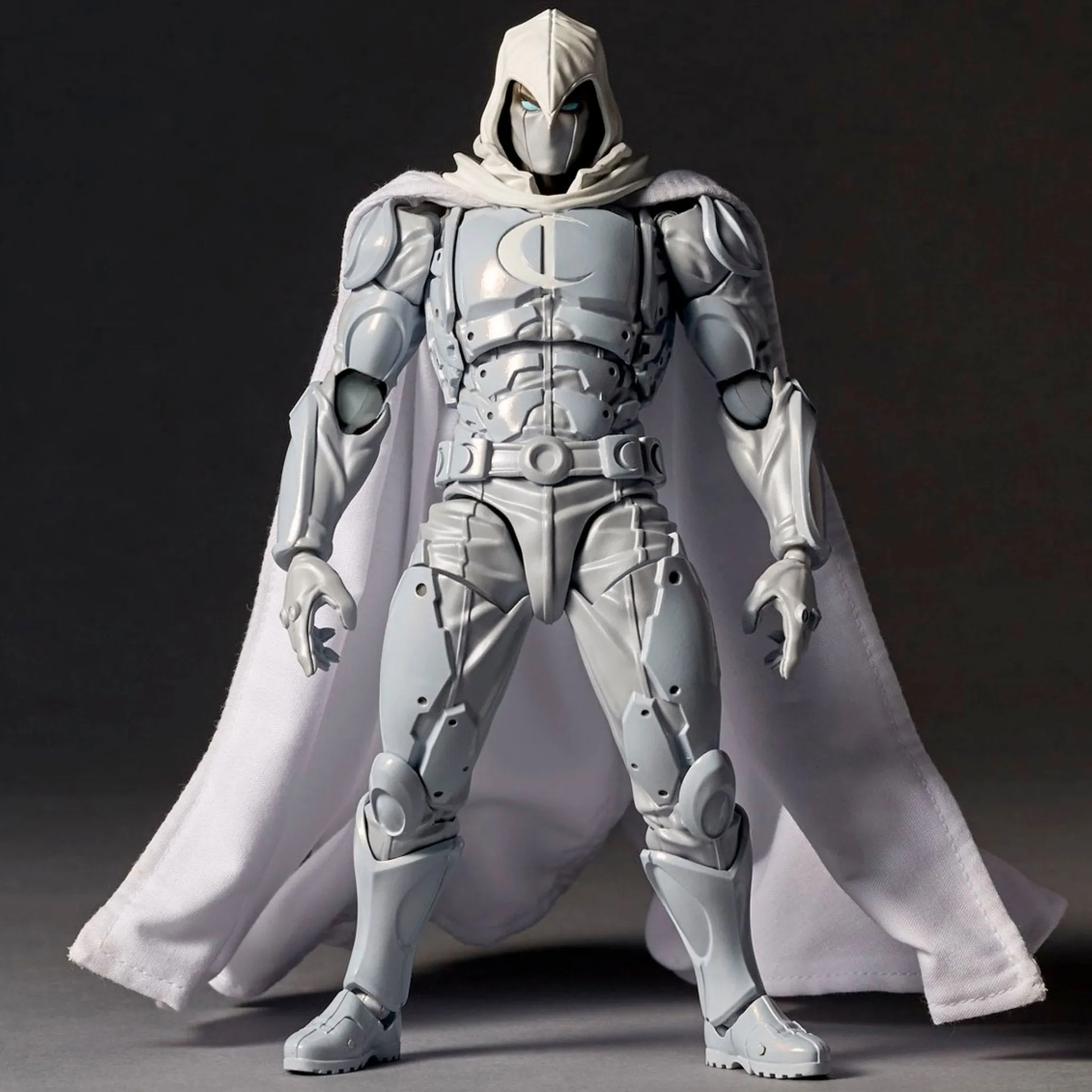 Amazing Yamaguchi Revoltech Marvel's Moon Knight NE013