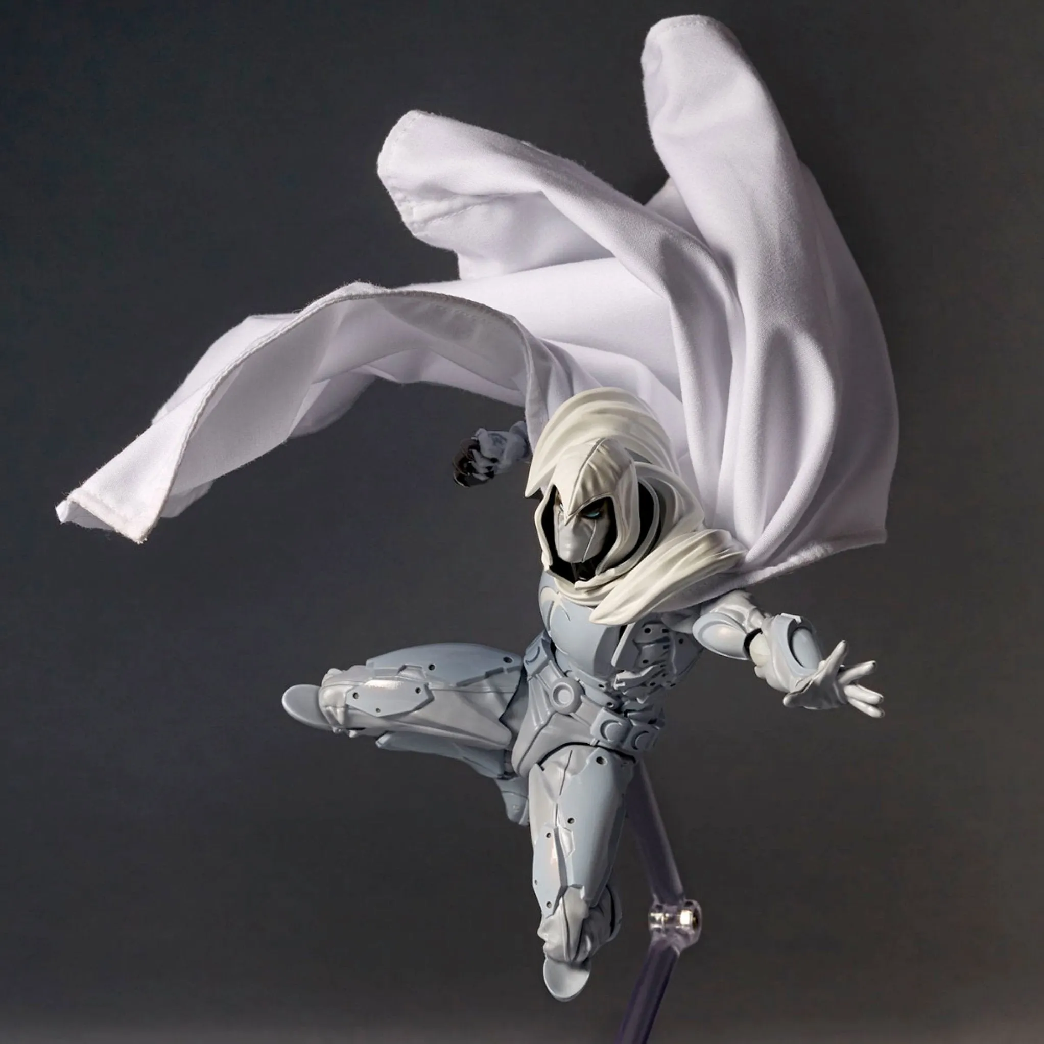 Amazing Yamaguchi Revoltech Marvel's Moon Knight NE013