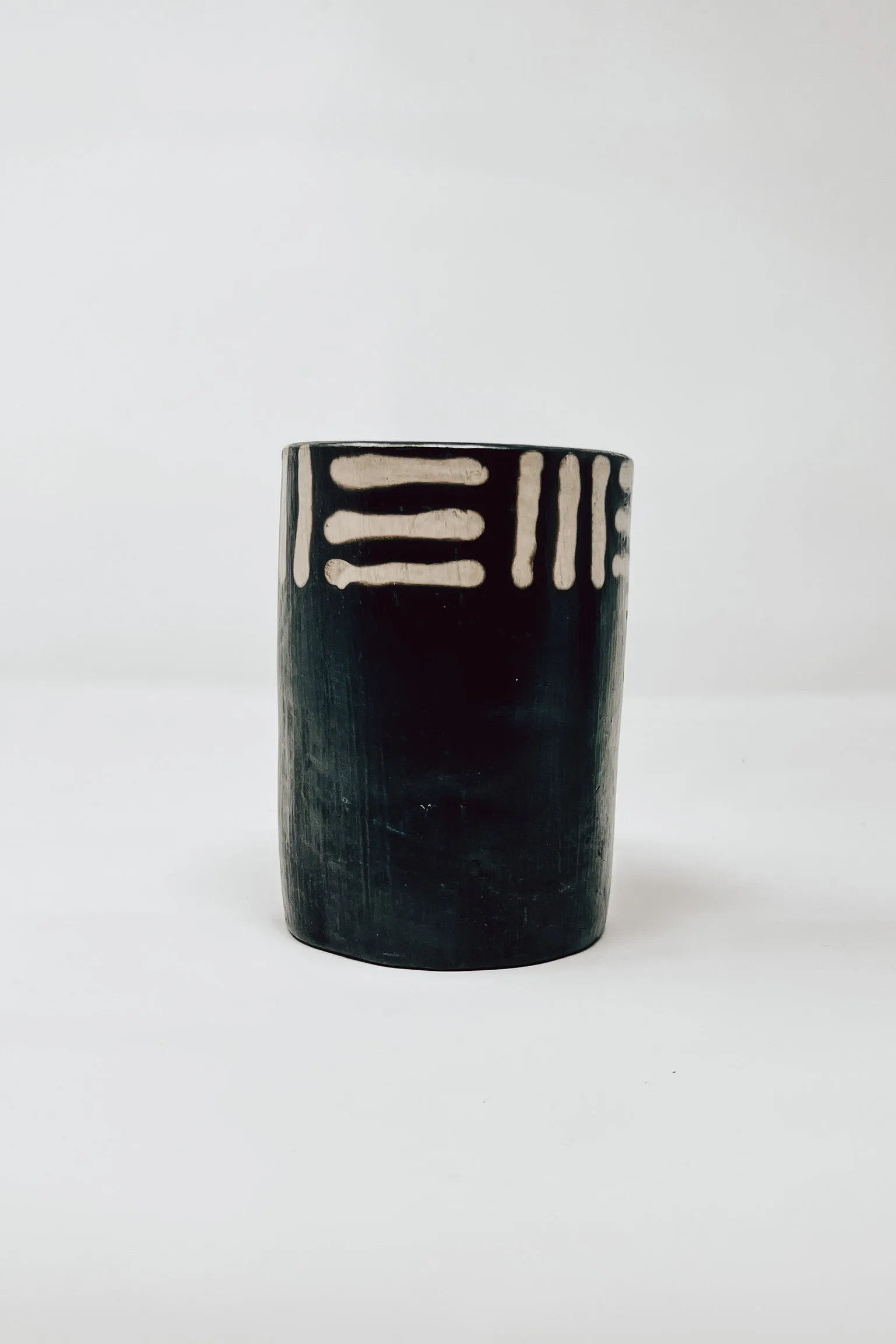 B   W Pottery - Large