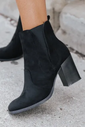 Black Cammy Heeled Booties