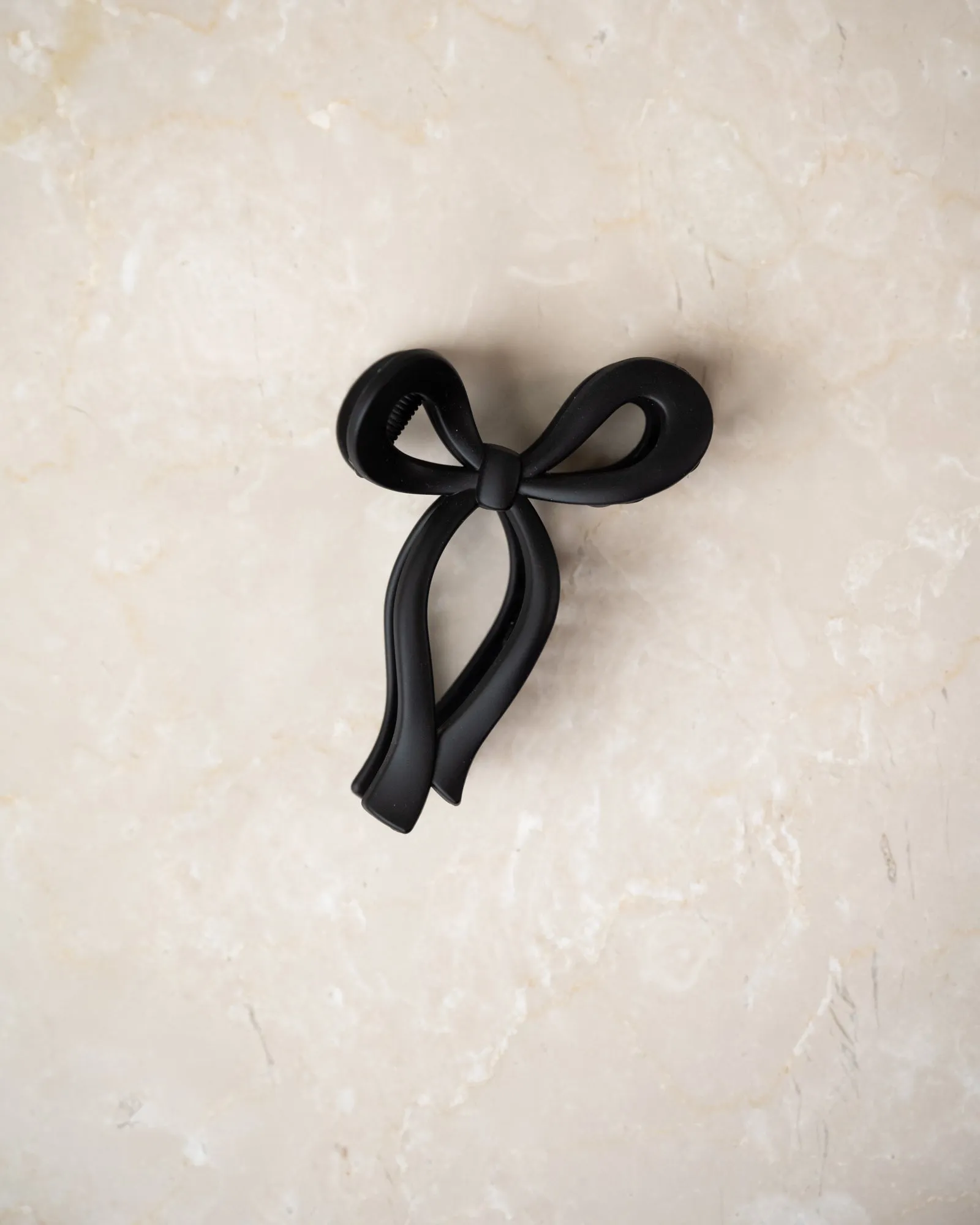 Claw Clip Bow Black