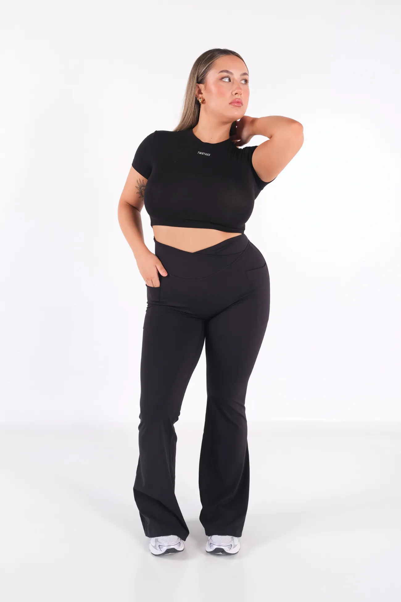 Cross Over Flare Pocket Leggings - Black