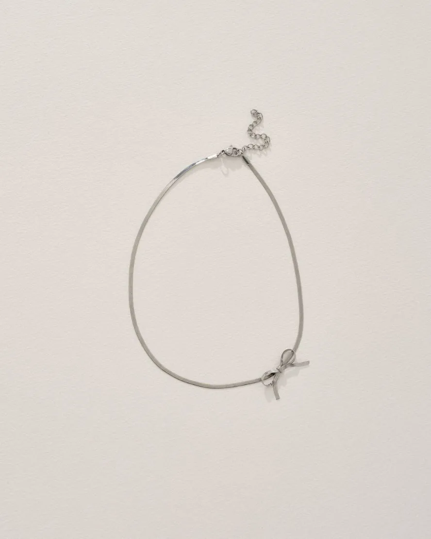 Kayla Necklace in Silver