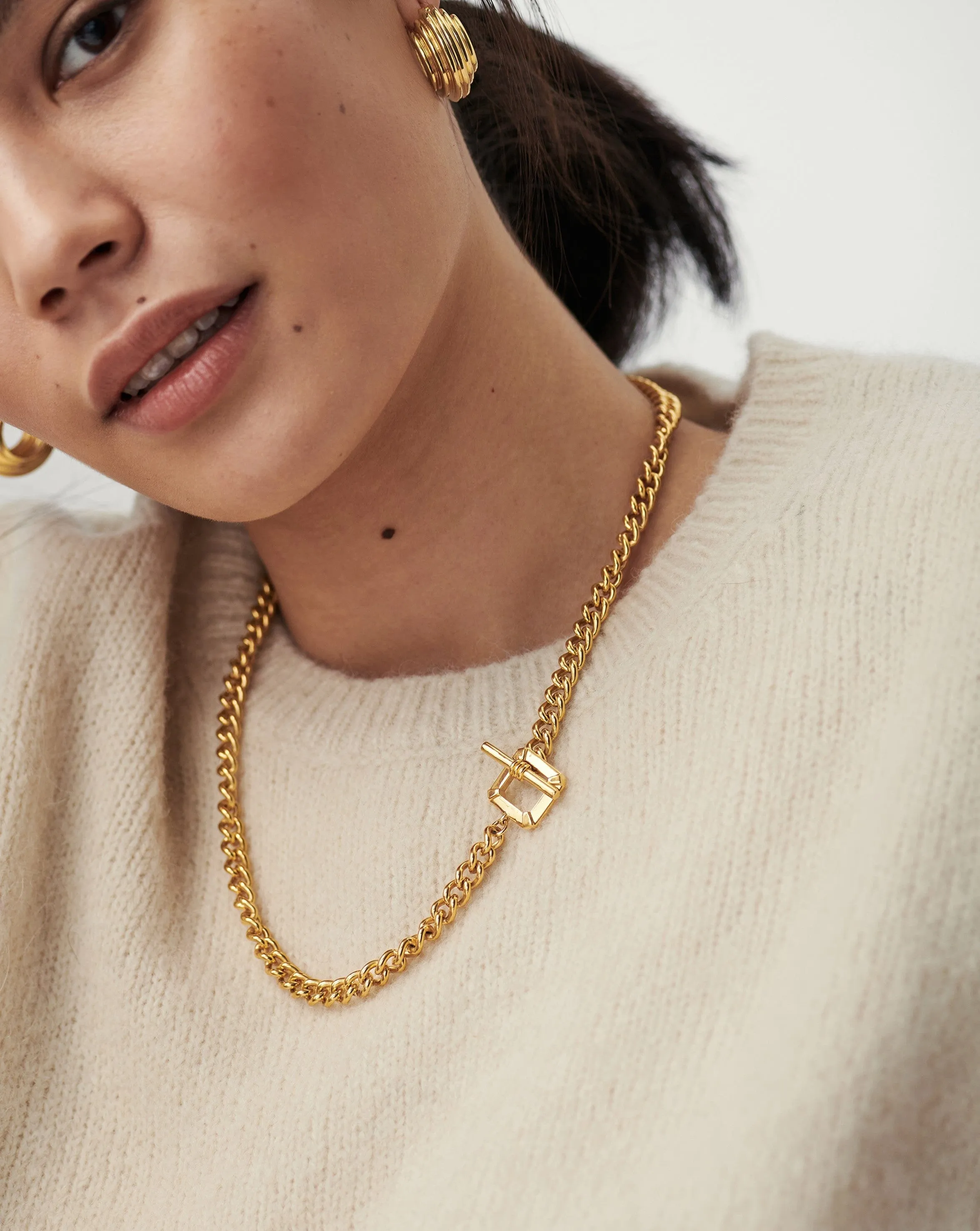 Lucy Williams T-Bar Chain Necklace | 18ct Gold Plated