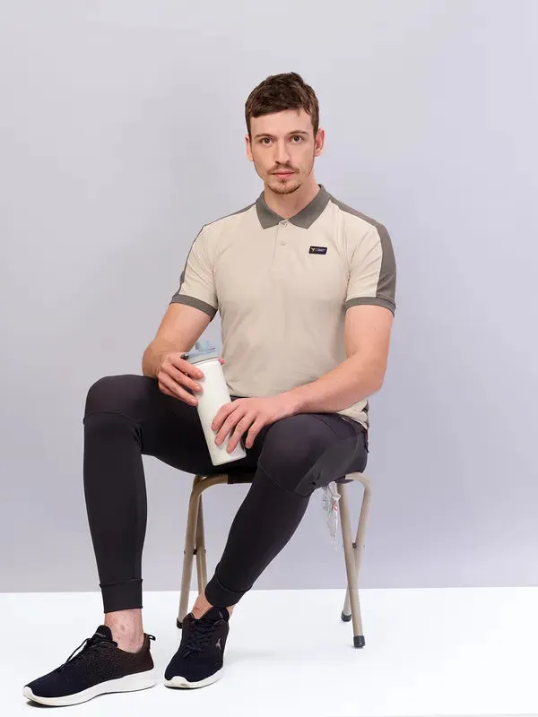 Men Colorblock Slim Fit Polo T-shirt with MATPIQ