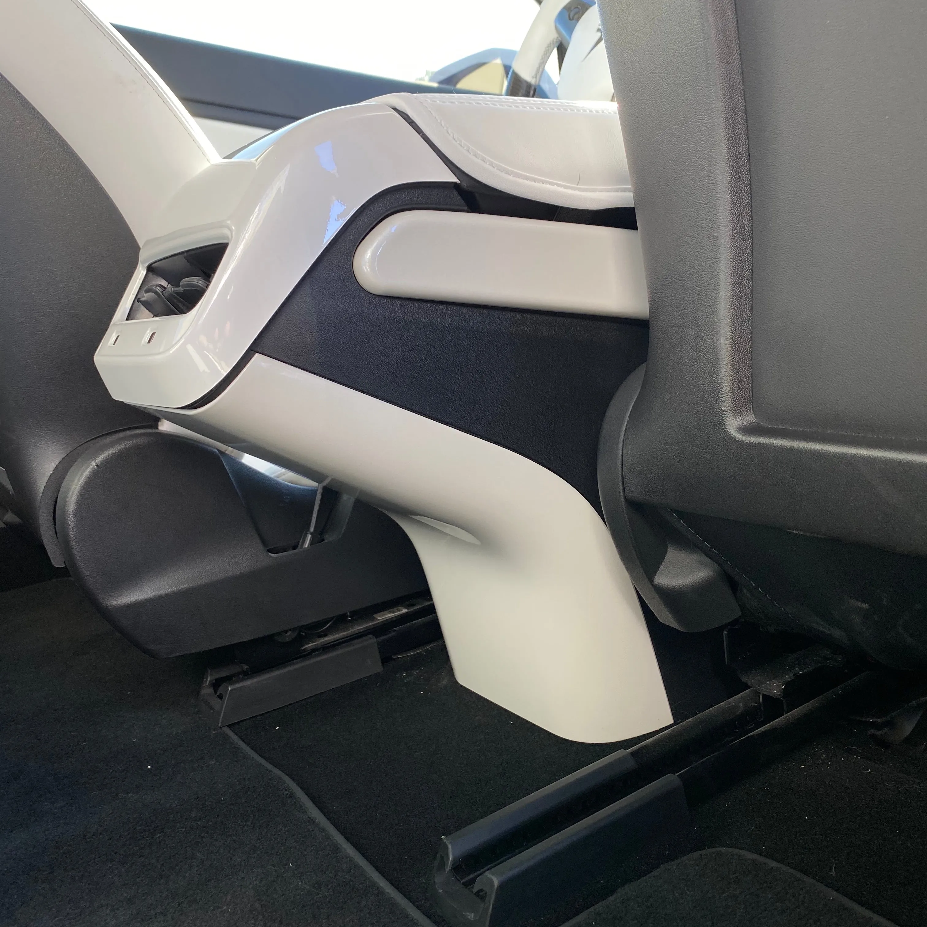 Model 3 / Y Backseat Center Console Base Cap - Variety