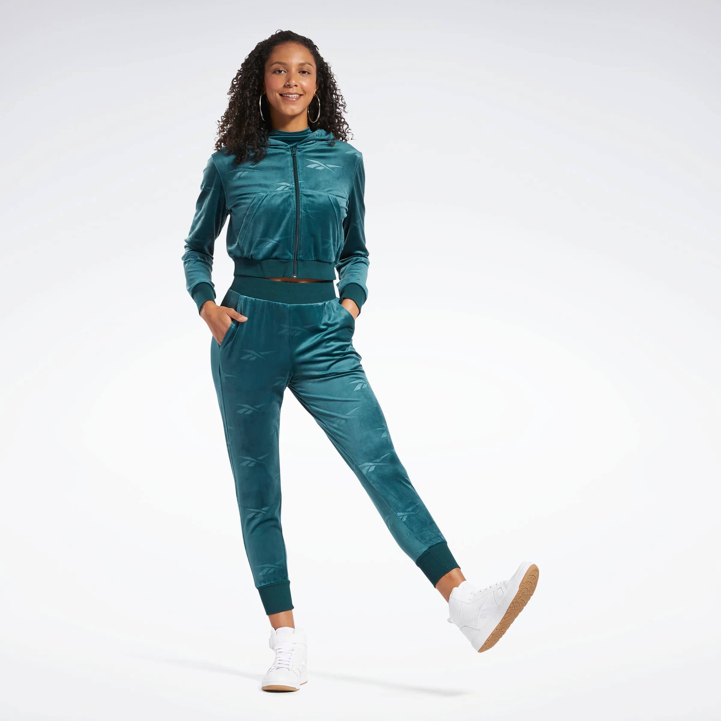 Reebok Apparel Women Classics Energy Q4 Velour Zip-Up Sweatshirt Forgrn