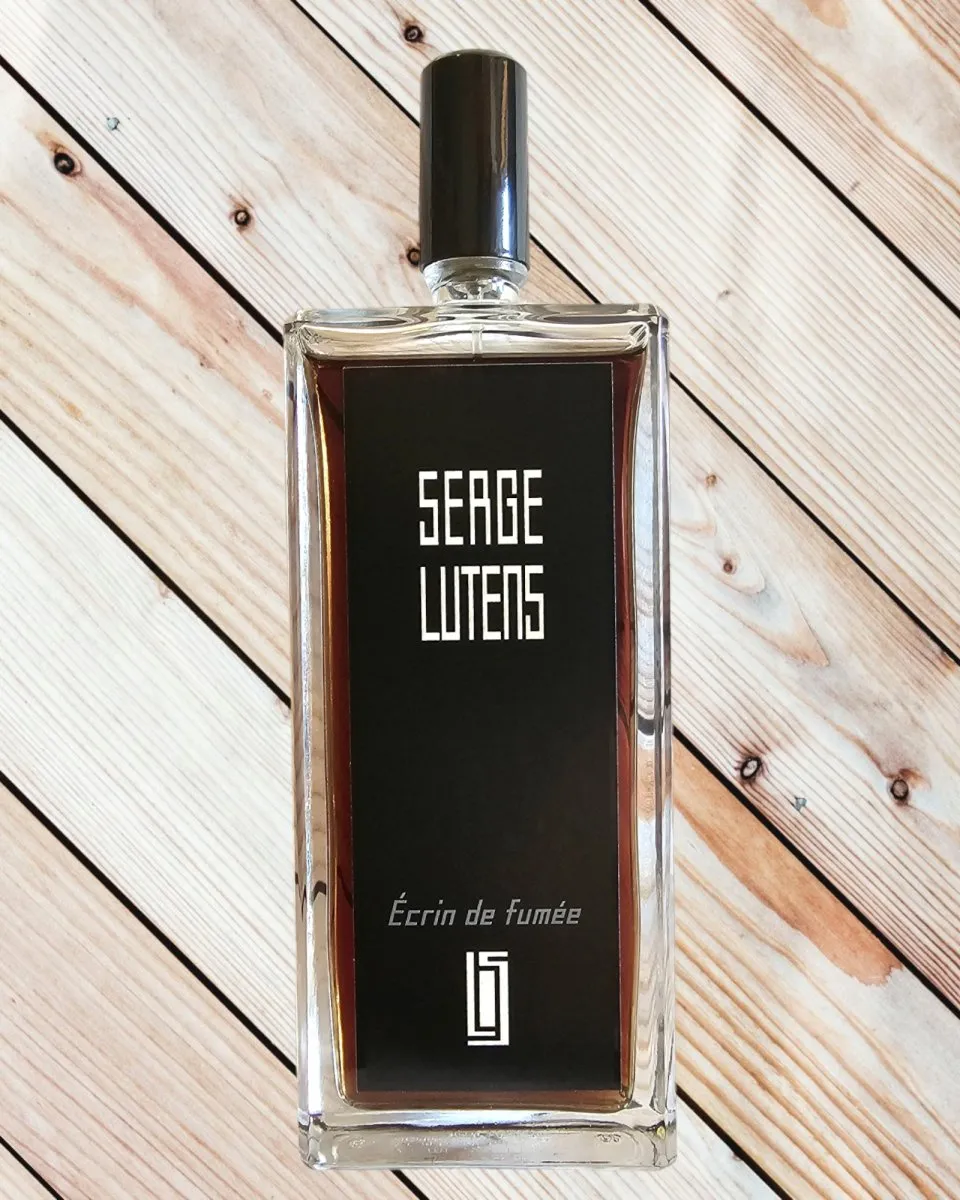 Serge Lutens ÉCRIN DE FUMÉE