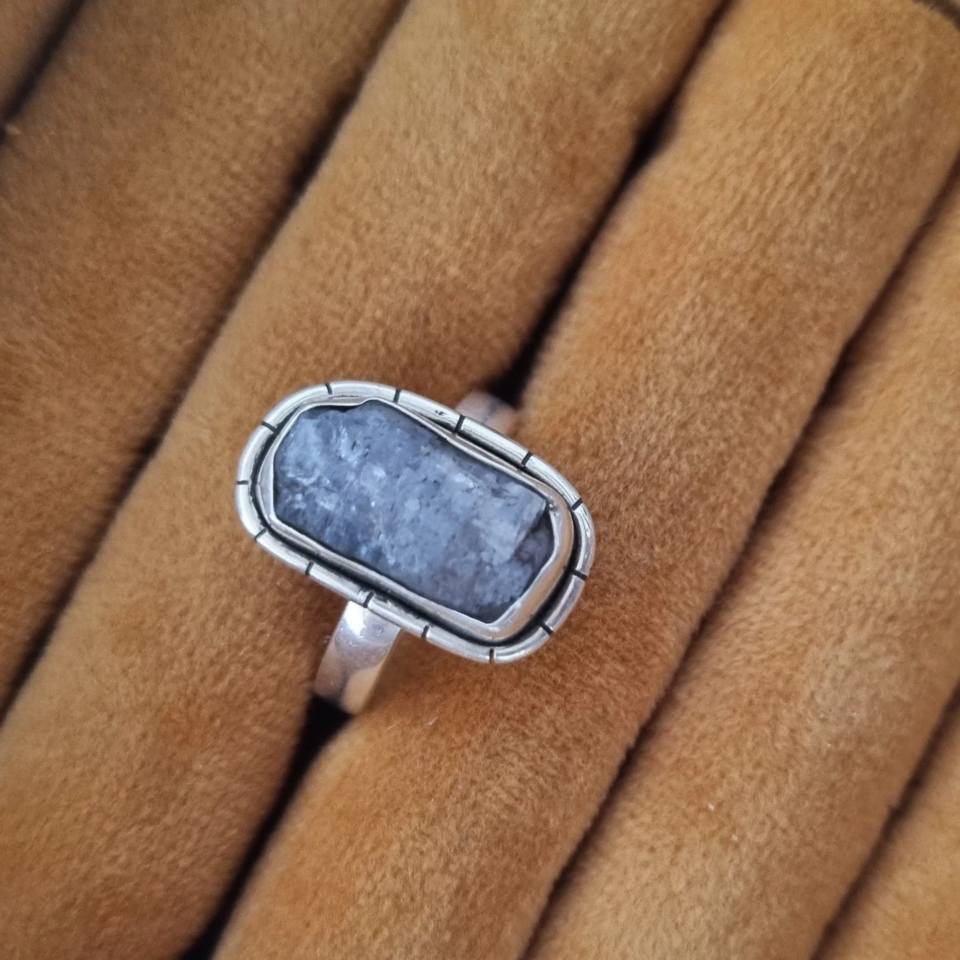 Silver ring - Quartz