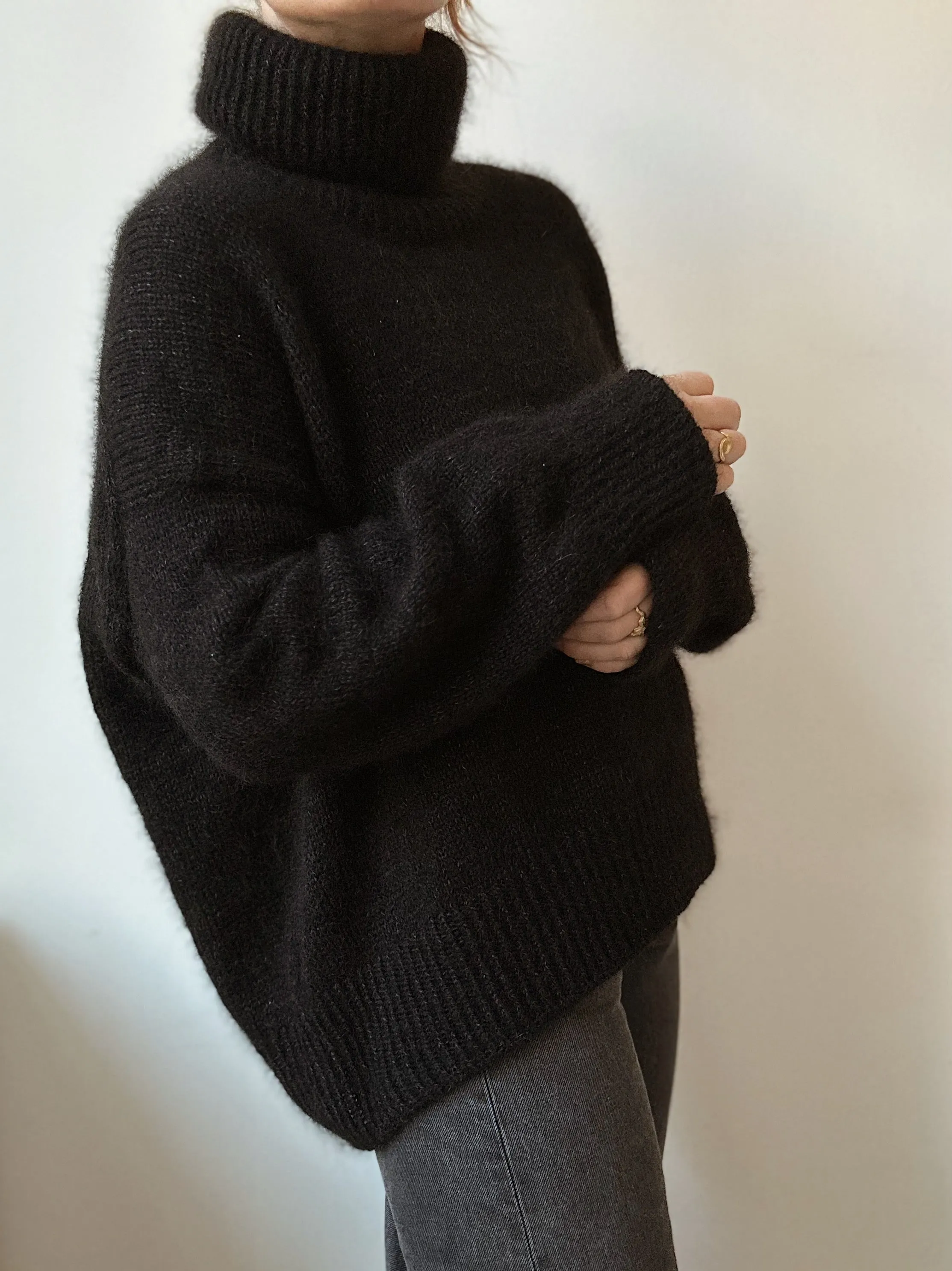 Sweater No. 11 light - ENGLISH