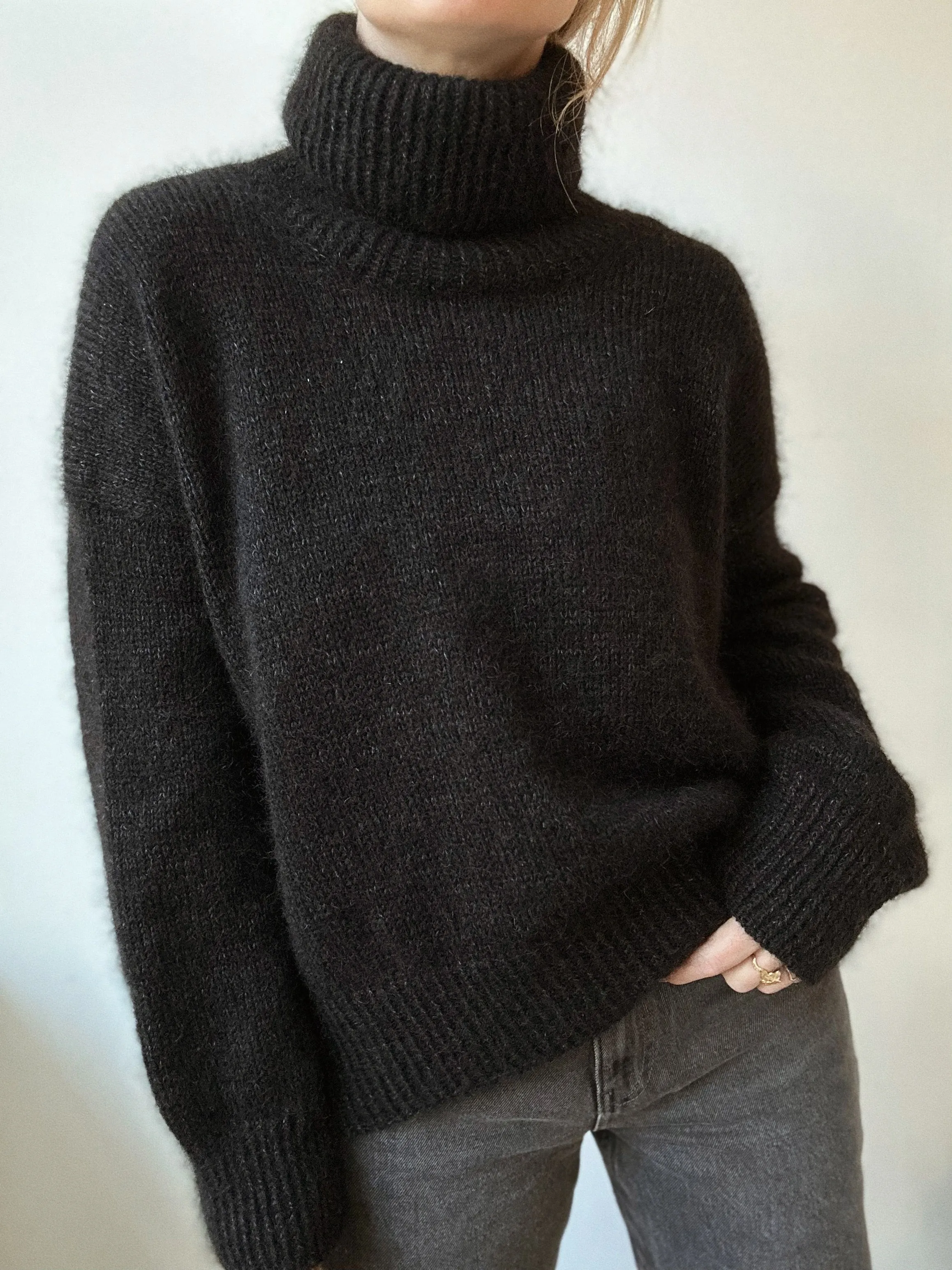 Sweater No. 11 light - ENGLISH