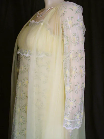 *VINTAGE RARE MERLE NORMAN TULLE & NYLON GRAND SWEEP PEIGNOIR & NIGHTGOWN SET IN LEMON & LIME - NEARLY 24-1/2 FOOT GRAND SWEEP!