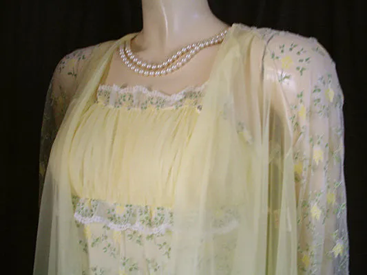 *VINTAGE RARE MERLE NORMAN TULLE & NYLON GRAND SWEEP PEIGNOIR & NIGHTGOWN SET IN LEMON & LIME - NEARLY 24-1/2 FOOT GRAND SWEEP!