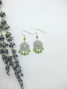 Willow: Peridot Earrings - e549